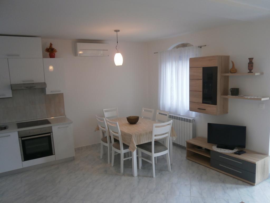Apartments Crncic Silo  Room photo